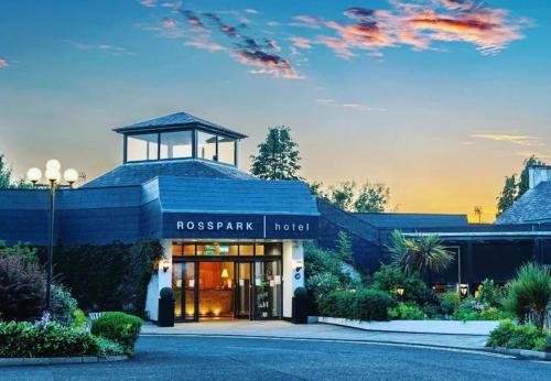 rosspark hotel