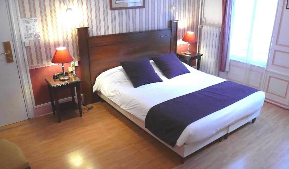 brit hotel les comtes de champagne centre historique