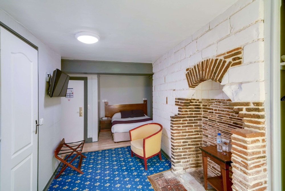 brit hotel les comtes de champagne centre historique