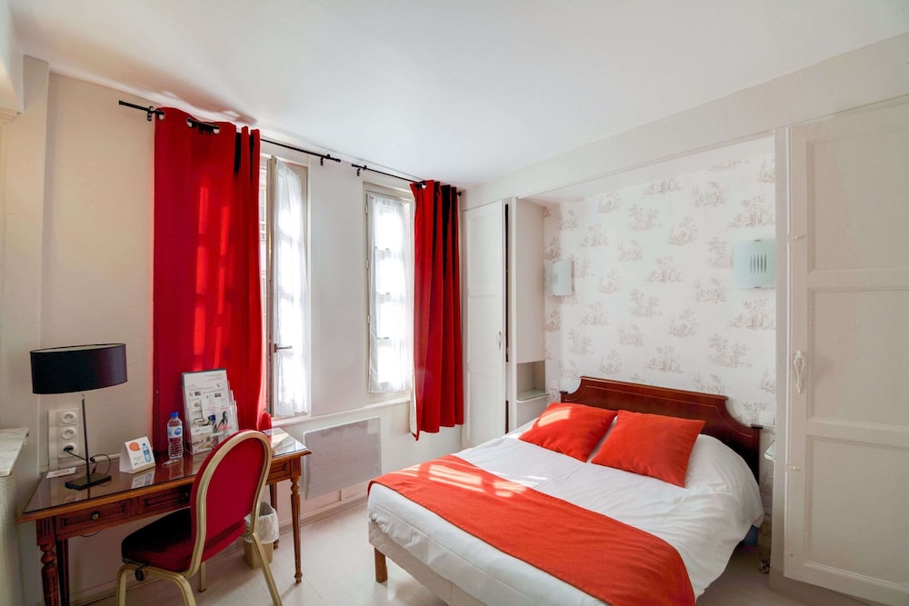 brit hotel les comtes de champagne centre historique
