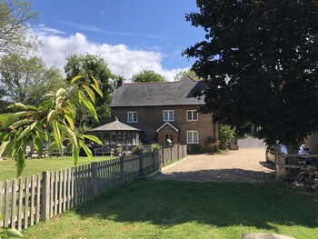 The Old Mill Bere Regis,Dorset>>Bere Regis,4 star