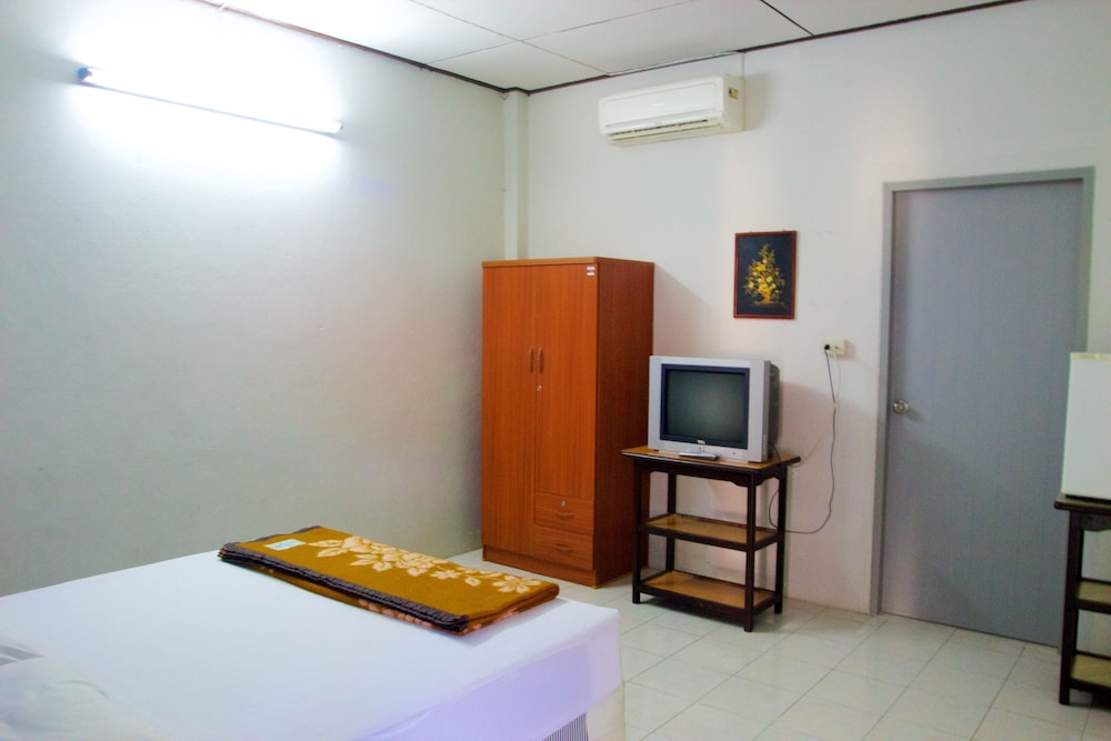 sichang shine khao resort