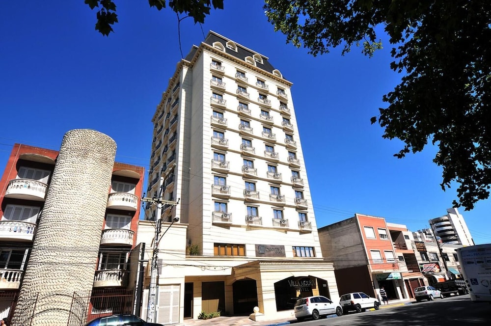 laghetto villa moura