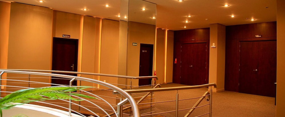 laghetto villa moura