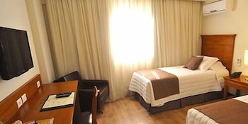 laghetto villa moura