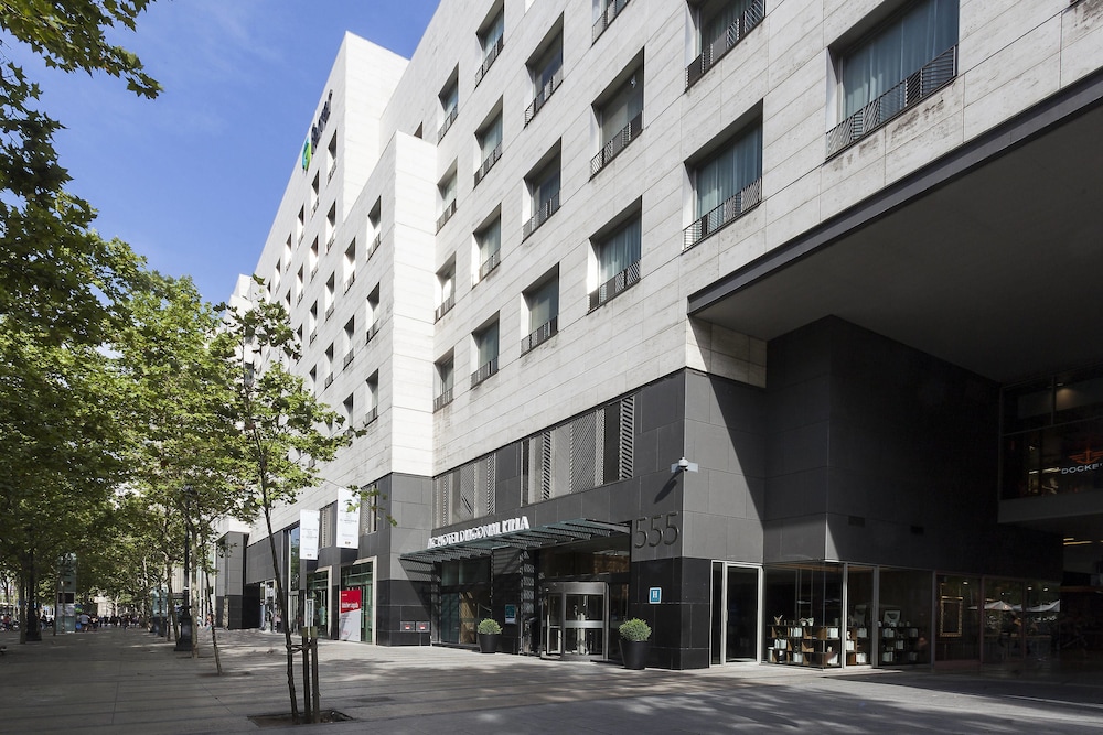 ac hotel diagonal lilla by marriott