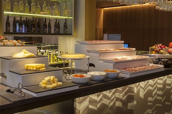 ac hotel diagonal lilla by marriott