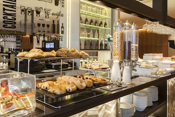 ac hotel diagonal lilla by marriott