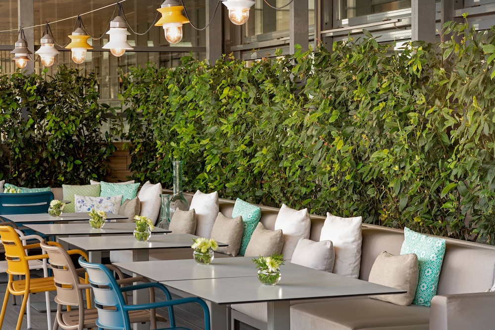 ac hotel diagonal lilla by marriott