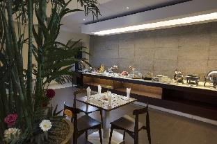 grand lily hotel suites