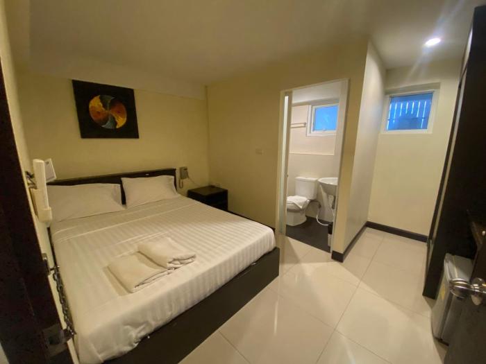 the elegant patong