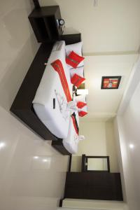 the elegant patong