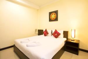 the elegant patong