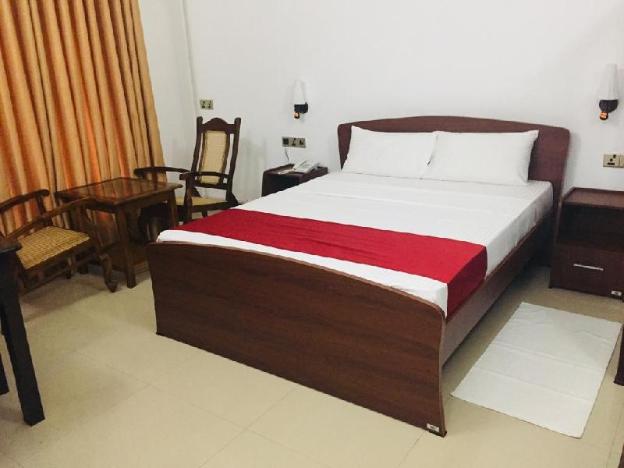 ananthi hotels