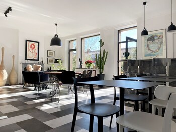 Hotel Paul,Bouches-Du-Rhône>>Aix-En-Provence,2 star