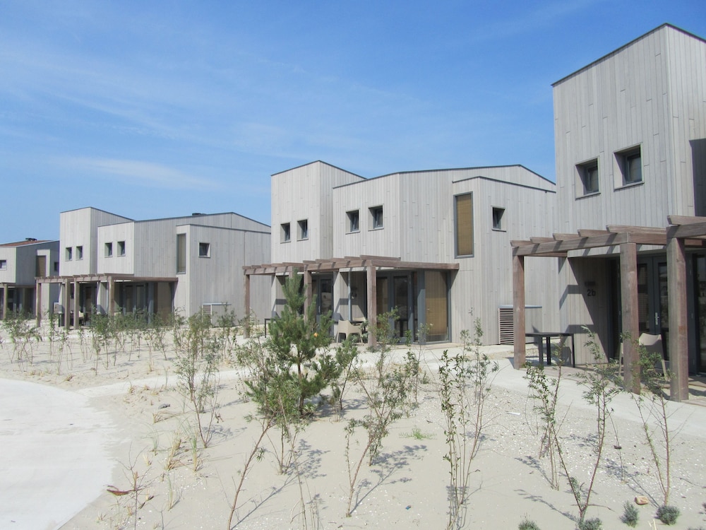 oasis punt west hotel and beach resort