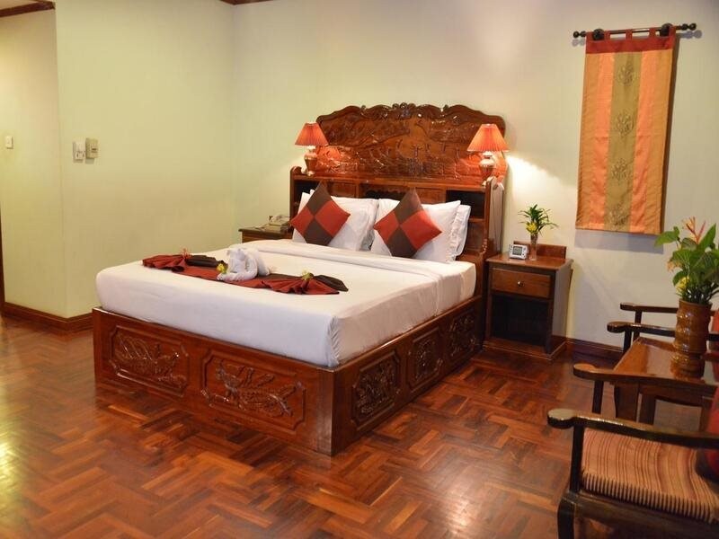 Relax Resort Angkor Villa,Psa Krom Market>>Siem Reap,3 star