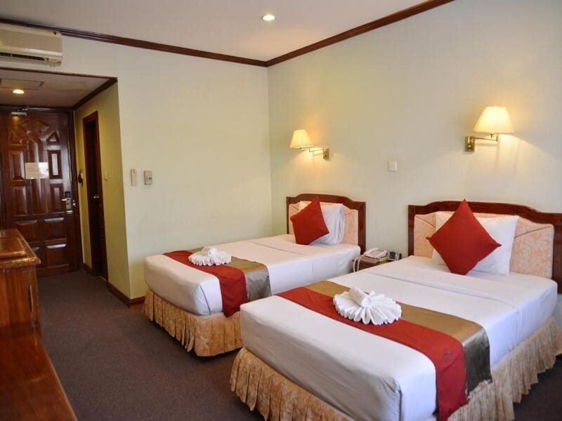 Relax Resort Angkor Villa,Psa Krom Market>>Siem Reap,3 star