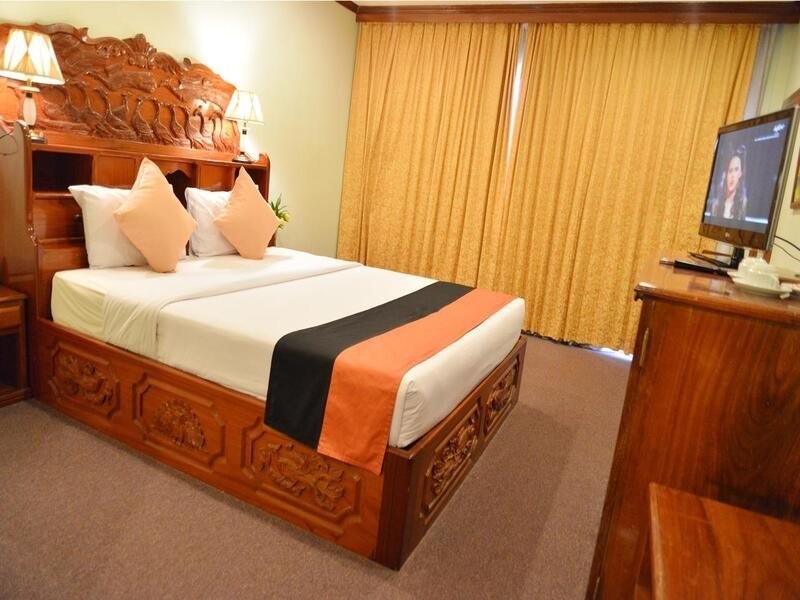 relax resort angkor villa