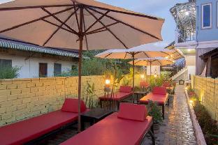 relax resort angkor villa