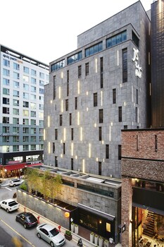 js boutique hotel