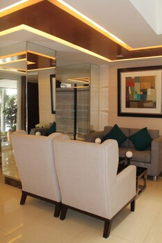 Stradella Hotel,Cainta>>Antipolo,3 star