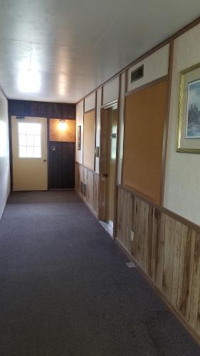 burr oak motel