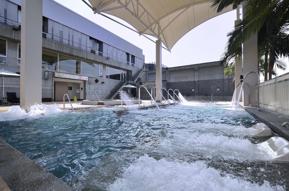 the sun hot spring and resort