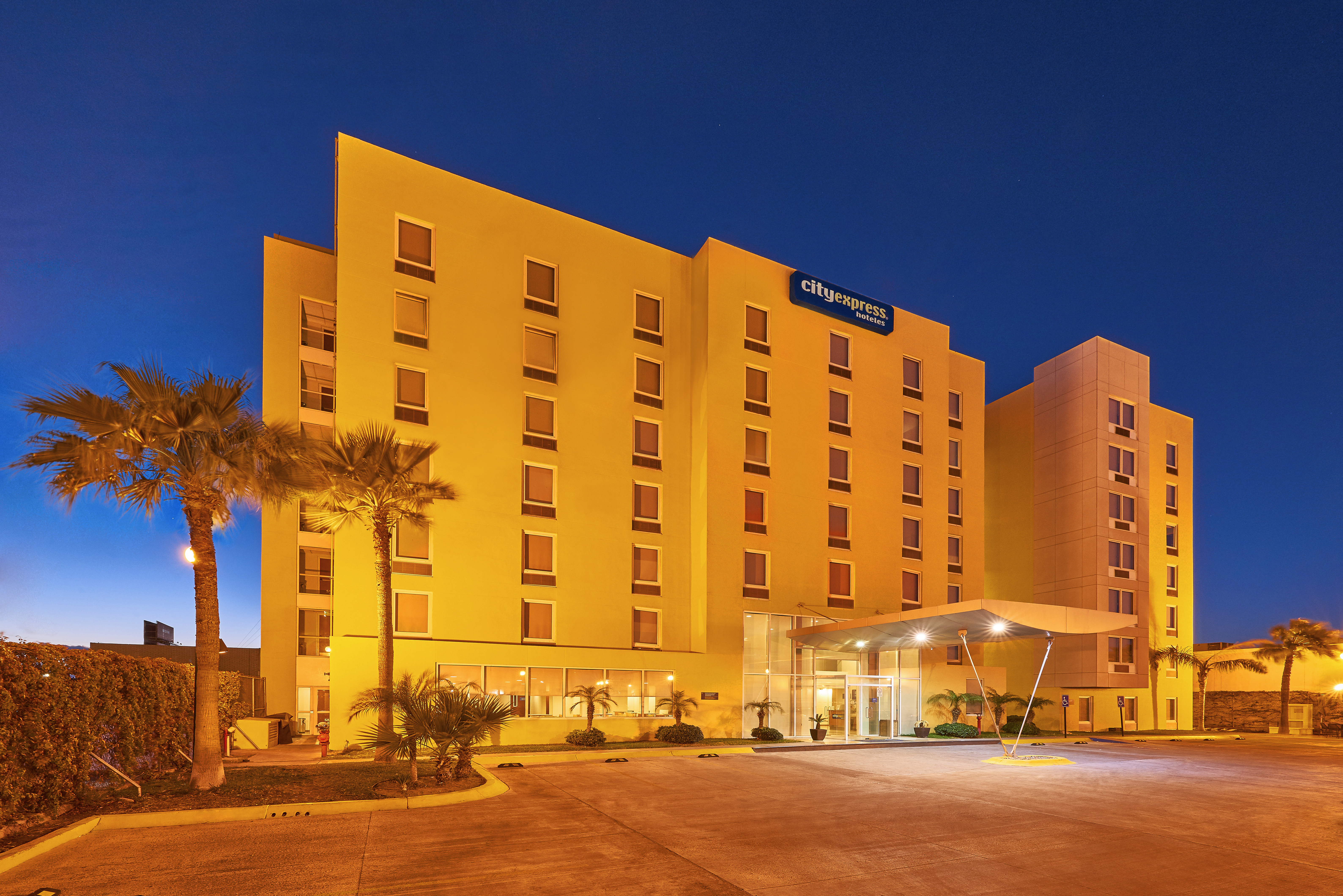 City Express By Marriott Mexicali,Near Casas Geo Stadium,3 star
