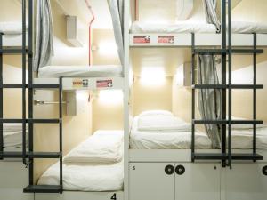 k2 guesthouse central