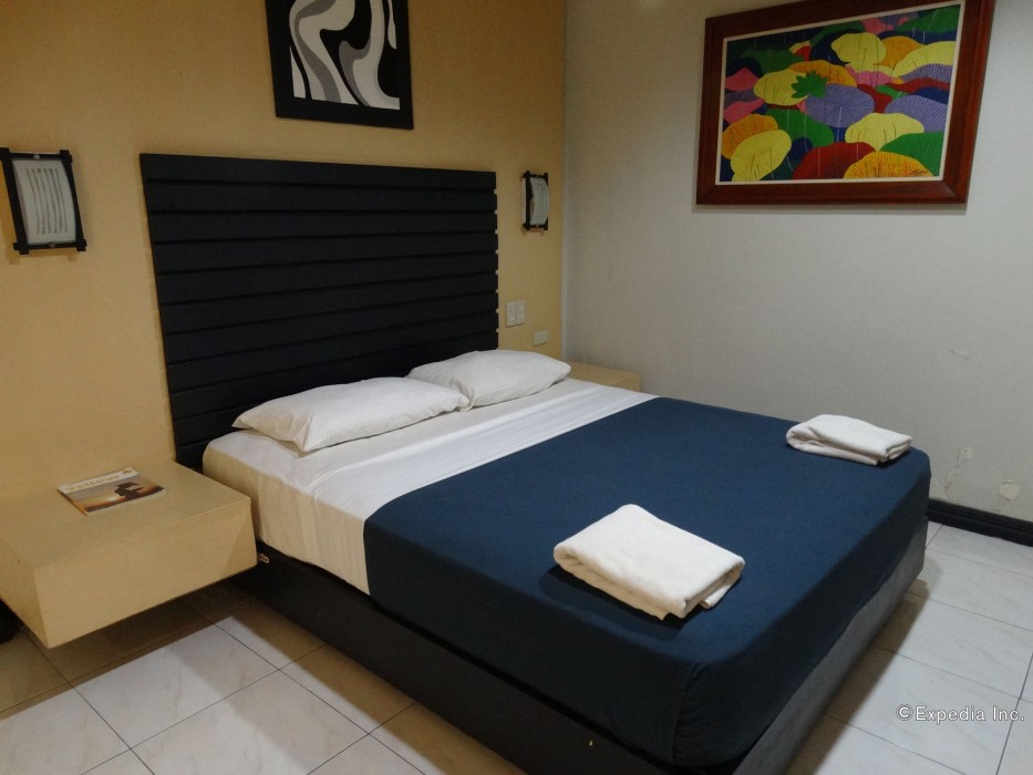 davao royal suites and residences