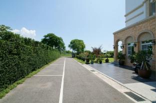 summer moonlight vacation house