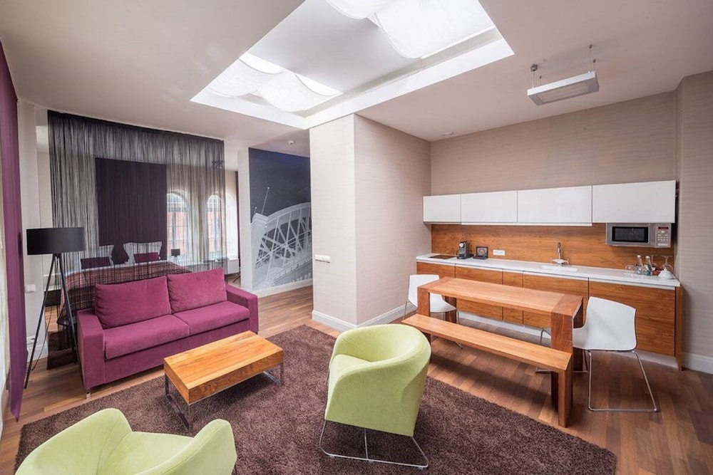 city park hotel and residence