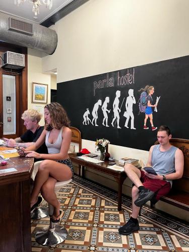 parla hostel