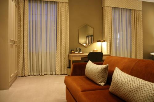 the bell hotel saxmundham