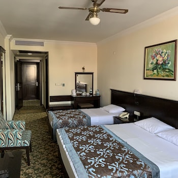 omur hotel