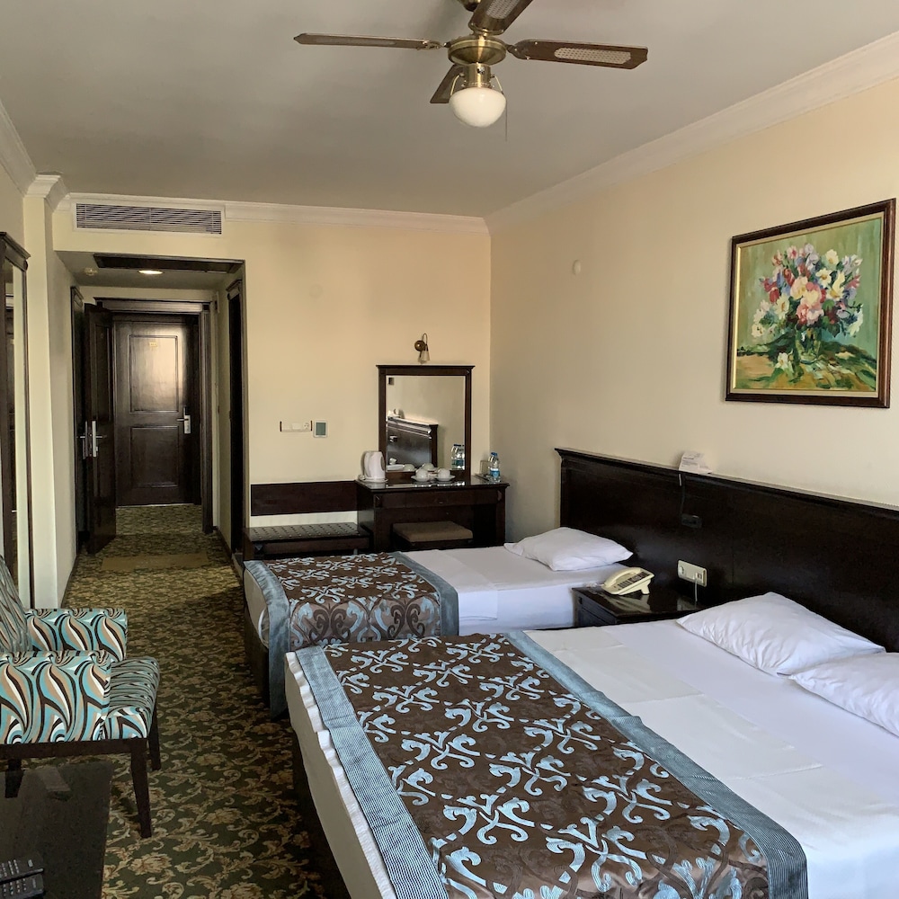 omur hotel