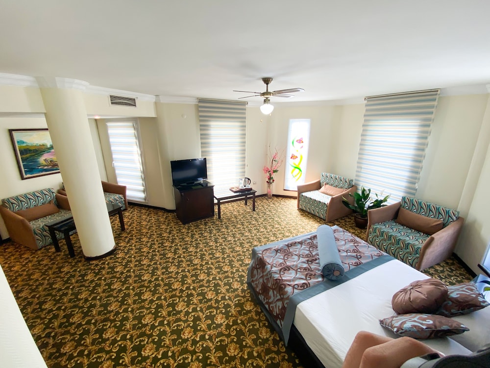 omur hotel