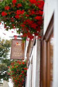 the rose and crown