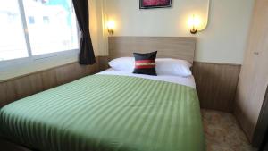 sukhumvit 20 guest house