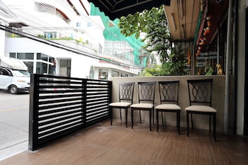 sukhumvit 20 guest house