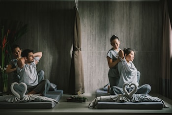 courtyard by marriott bangkok sukhumvit 20