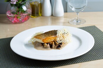 courtyard by marriott bangkok sukhumvit 20