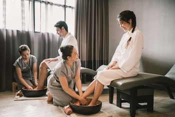 courtyard by marriott bangkok sukhumvit 20