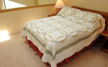 Seven Springs Stoneridge 3 Bedroom And Loft Condo With Private Deck By Redawning,,3 star