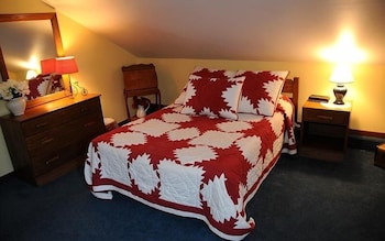 Seven Springs 2 Br Loft Condo, Private Deck By Redawning,9B5 Mountain Villas Drive,3 star