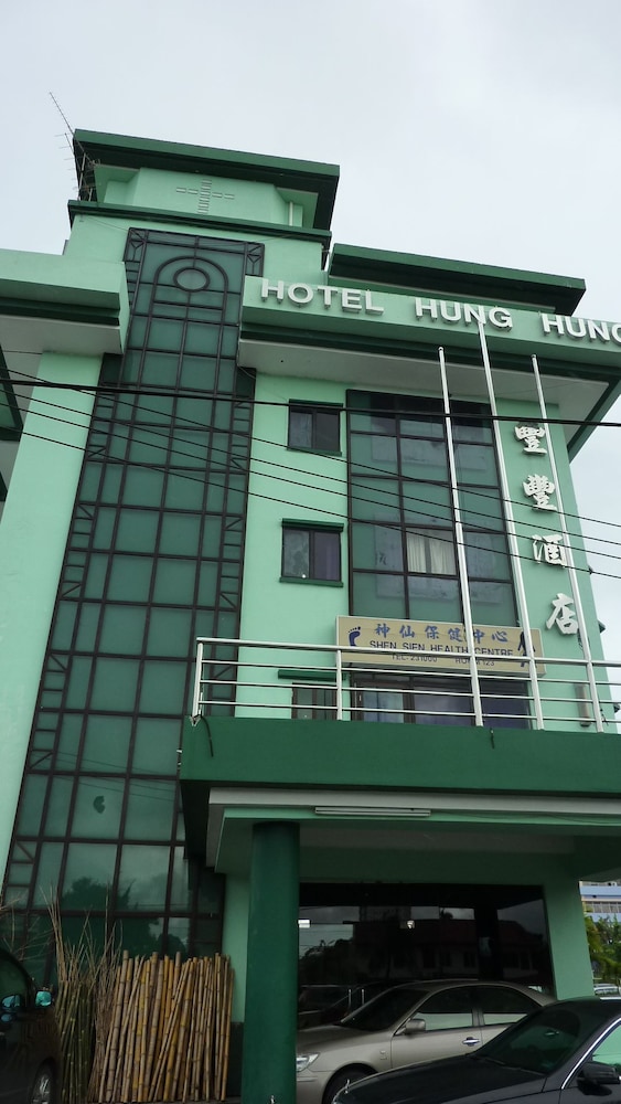 hotel hung hung
