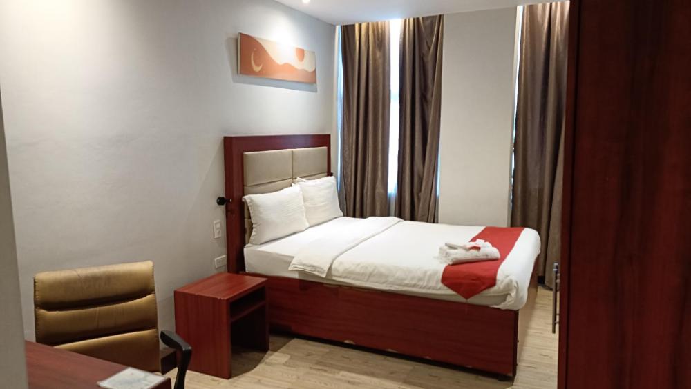 cherry midtown hotel