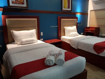 cherry midtown hotel