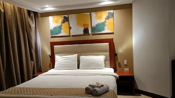 cherry midtown hotel